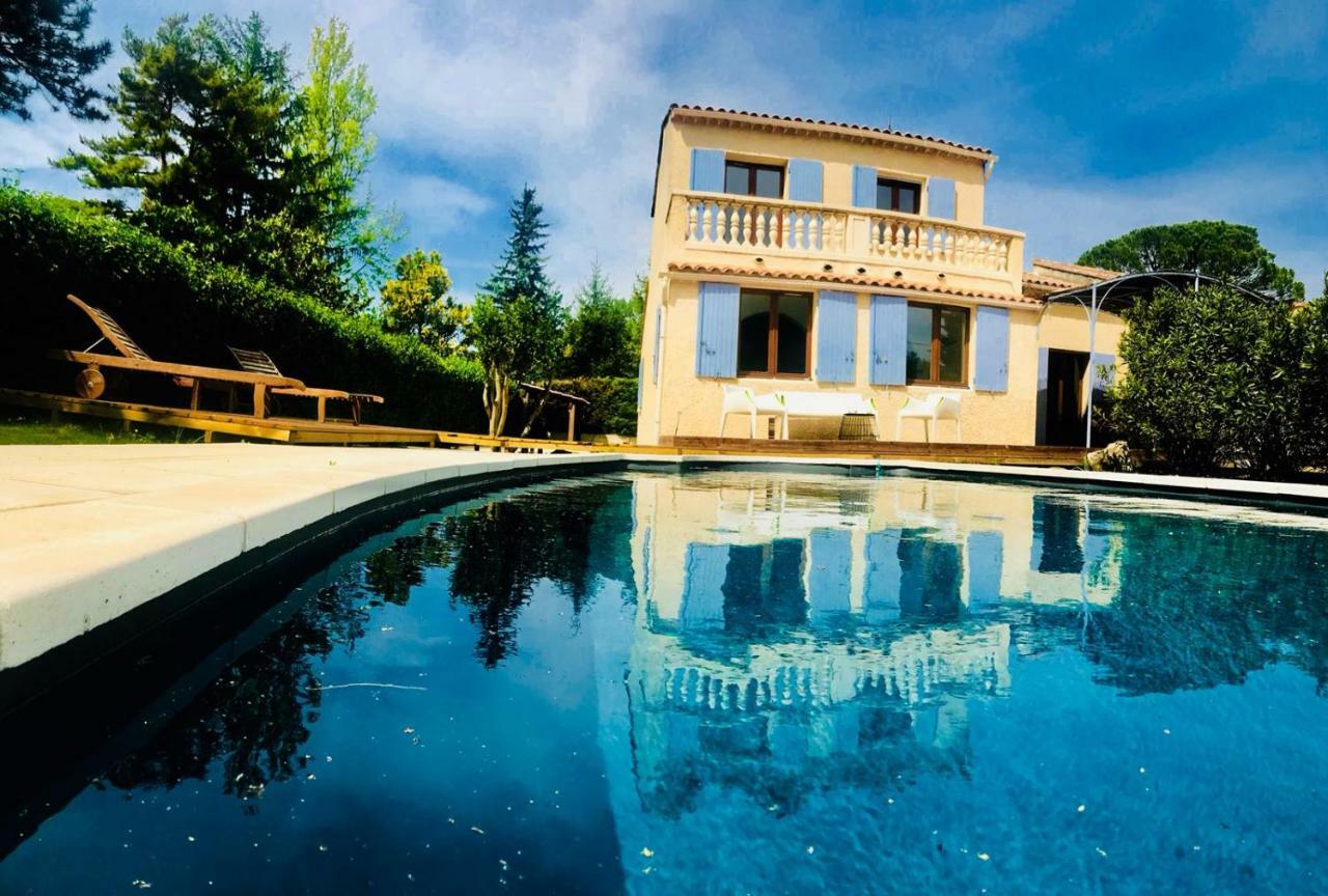 Villa In Provence With Private Pool リル・シュル・ラ・ソルギュ エクステリア 写真