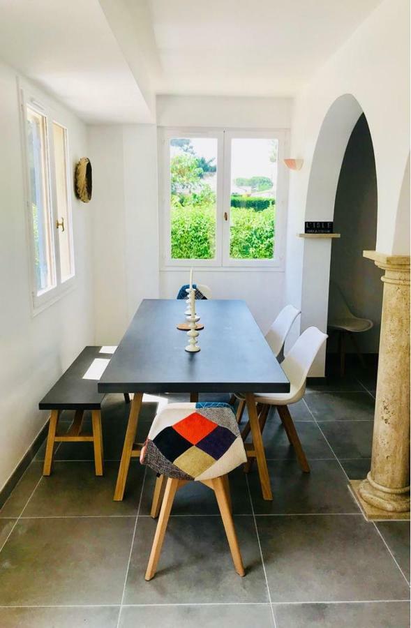 Villa In Provence With Private Pool リル・シュル・ラ・ソルギュ エクステリア 写真