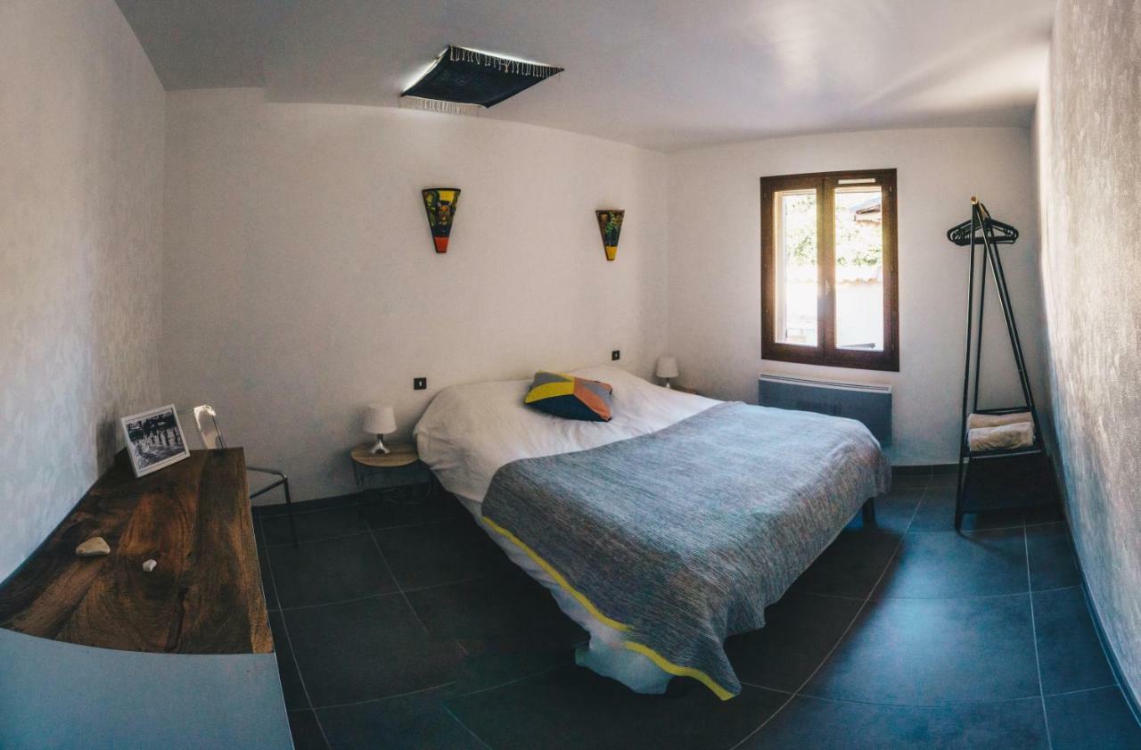 Villa In Provence With Private Pool リル・シュル・ラ・ソルギュ エクステリア 写真